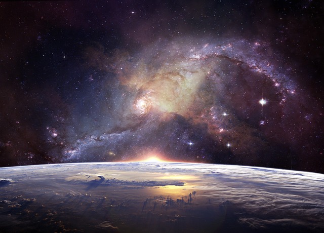 Kosmische Dimension als Symbol für Mystik und Magie in Religionen im Weltenbau.